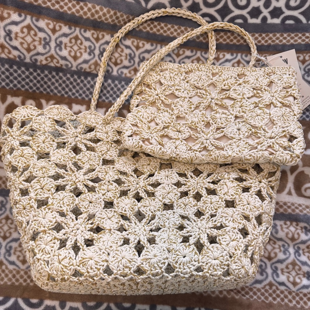 Beige/gold woven beach back and pochette